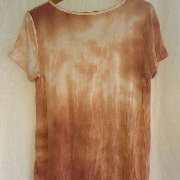 Hollister Women’s Short Sleeve Tie Dye Orange/Pink/White Top size Medium - Picture 11 of 11